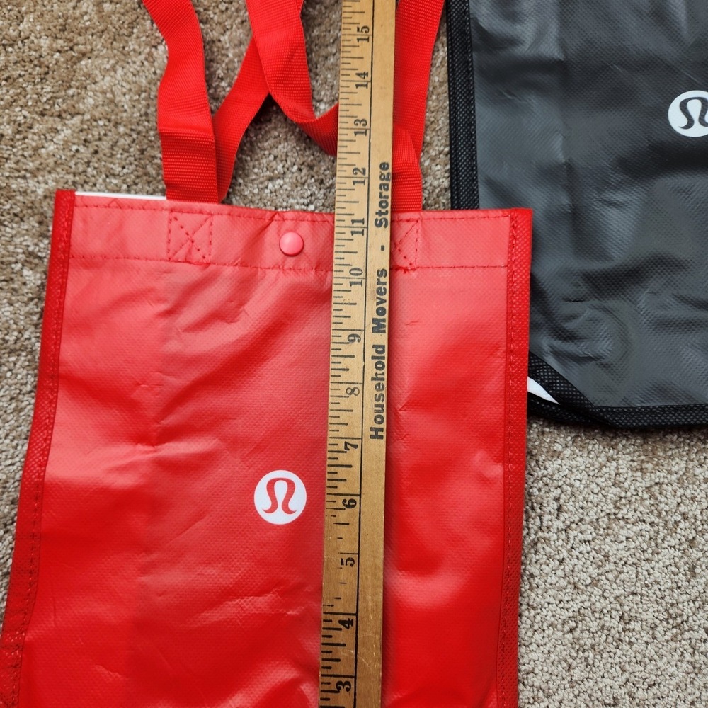 Lululemon Reusable Shopping Tote Bag Set of 3 Red Black White Small Snap Closure - Picture 3 of 5